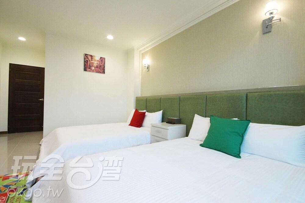 Tu Wei 192 Homestay Zhuangwei Esterno foto