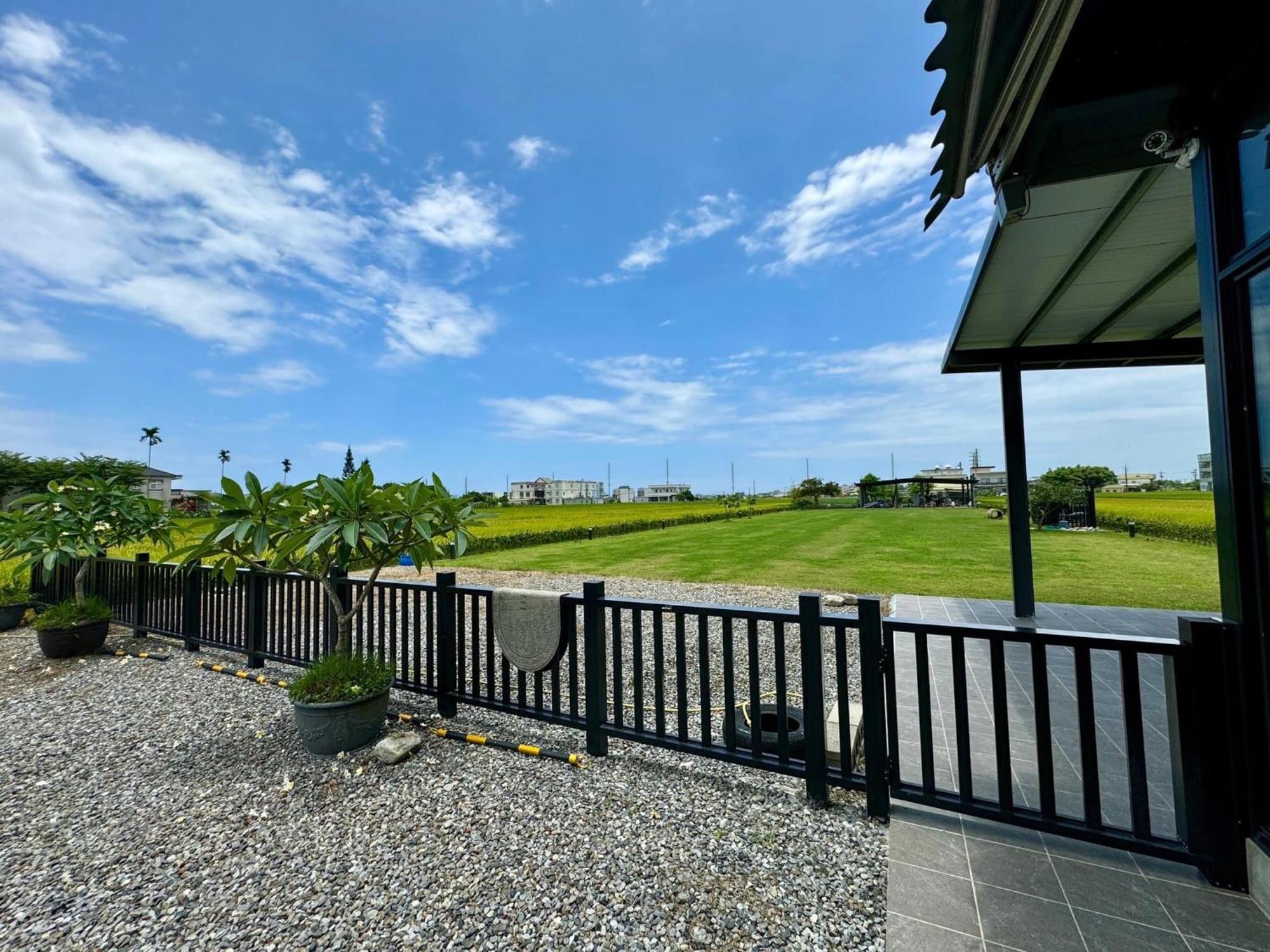 Tu Wei 192 Homestay Zhuangwei Esterno foto