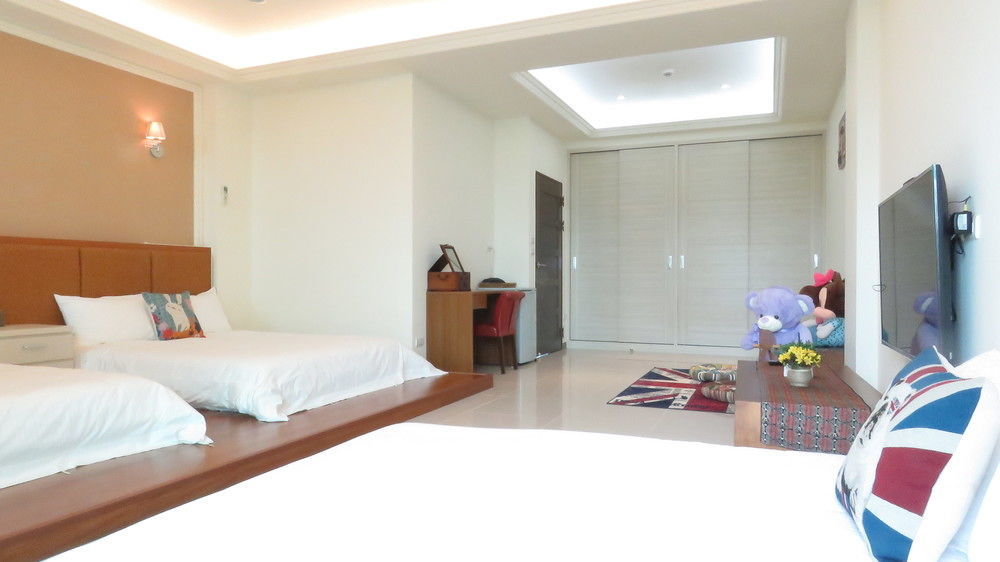 Tu Wei 192 Homestay Zhuangwei Esterno foto